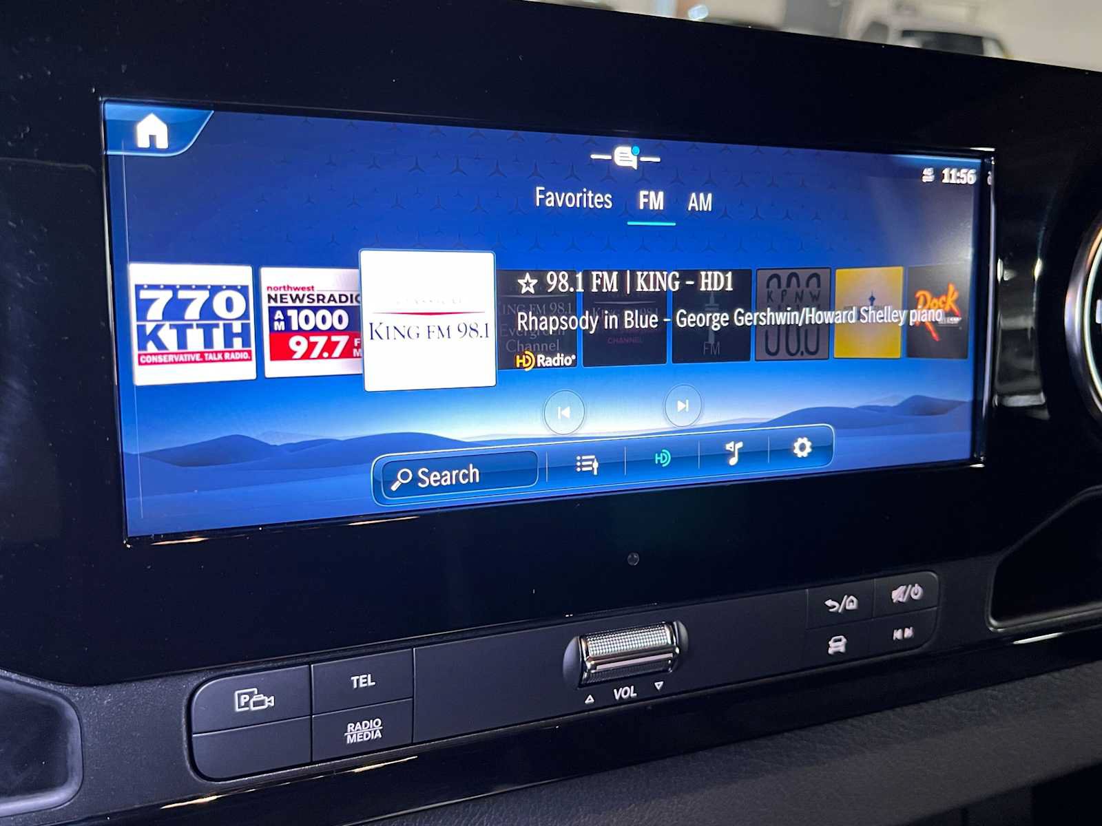 Used 2026 Mercedes-Benz Sprinter 2500 image 32