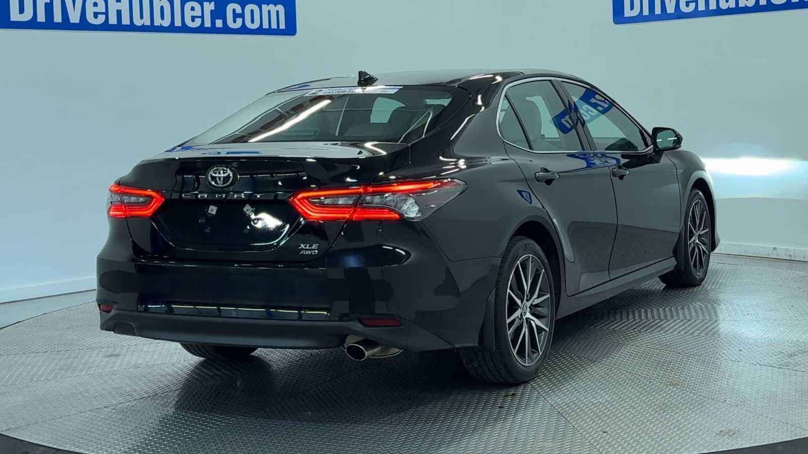 Used 2023 Toyota Camry XLE w/ Cold Weather Package AWD/4WD image 2