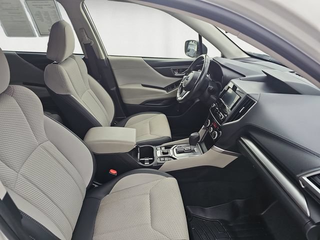 Used 2023 Subaru Forester Premium AWD/4WD image 15