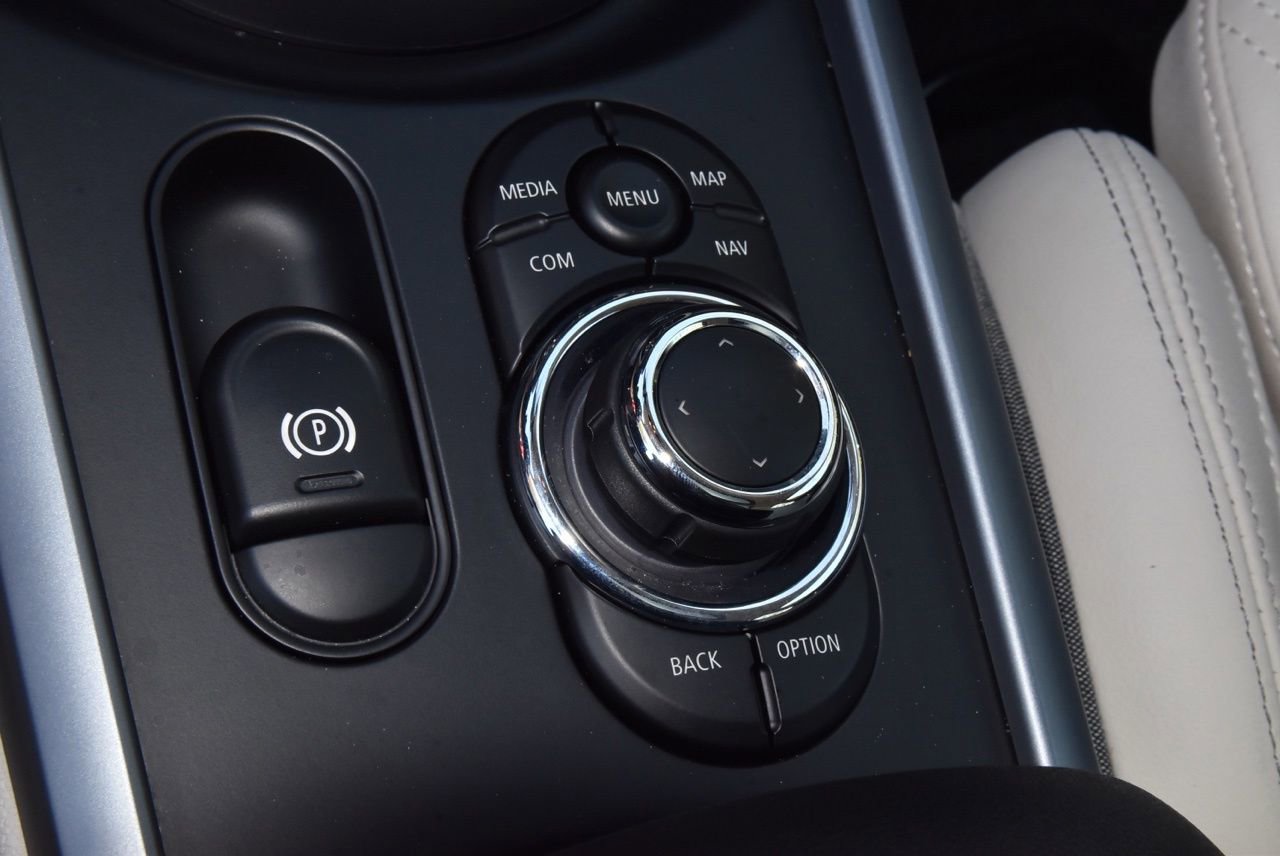 Used 2024 MINI Cooper Clubman S w/ Signature Upholstery Package image 31