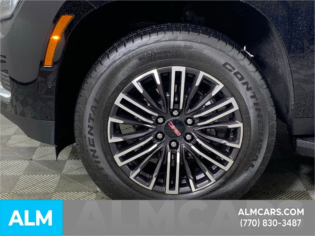 Used 2025 GMC Yukon Elevation image 14
