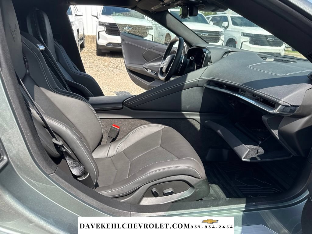 Used 2024 Chevrolet Corvette Stingray Coupe w/ Z51 Performance Package RWD image 22