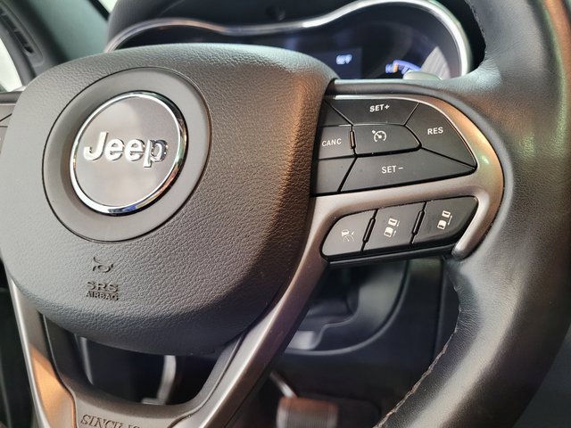 Used 2019 Jeep Grand Cherokee Limited X image 40