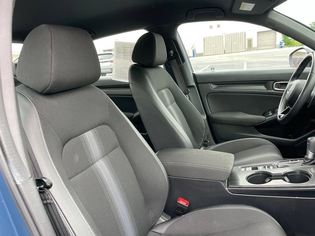 Certified 2025 Honda Civic Sport image 31