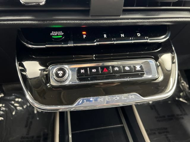 Certified 2025 Lincoln Corsair AWD image 16