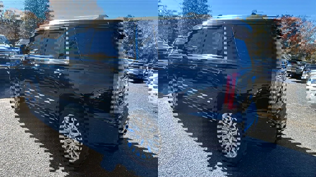 Used 2018 GMC Yukon Denali w/ Denali Ultimate Package image 7