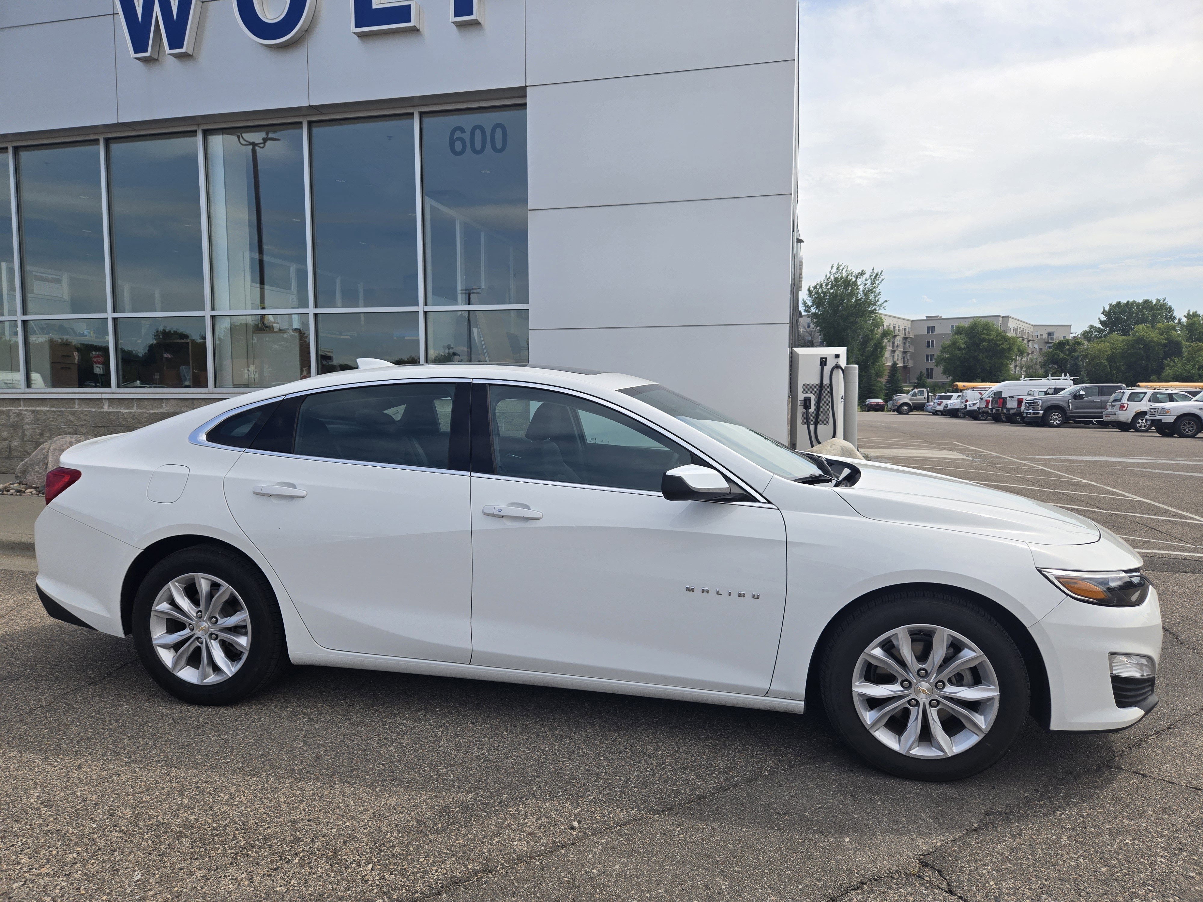Used 2024 Chevrolet Malibu LT image 5