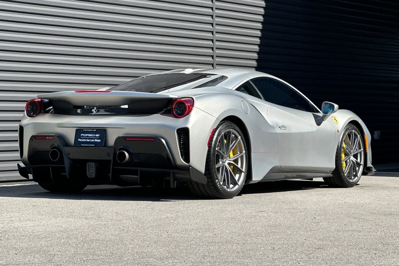 Used 2020 Ferrari 488 Pista Base image 8