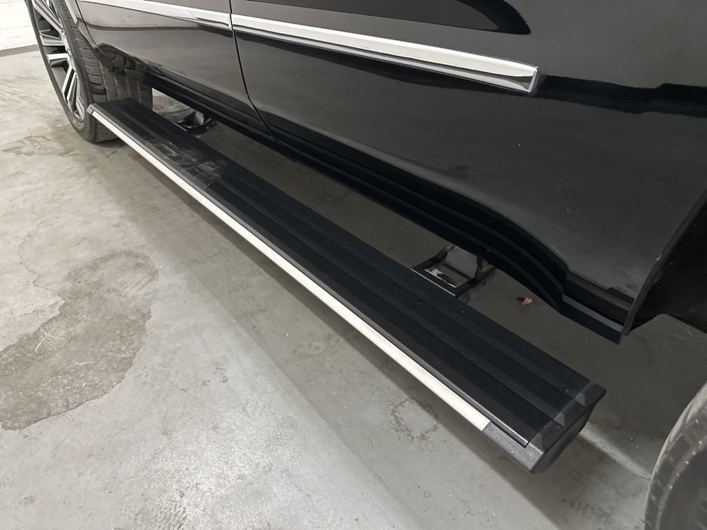 Used 2018 GMC Yukon Denali w/ Denali Ultimate Package image 22