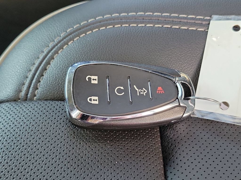 Used 2024 Chevrolet Traverse Premier w/ Redline Edition FWD image 32