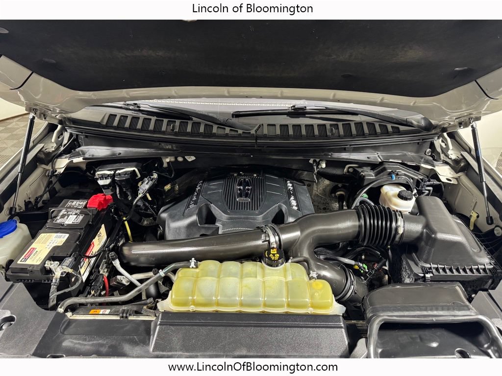 Used 2019 Lincoln Navigator L Reserve AWD/4WD image 15