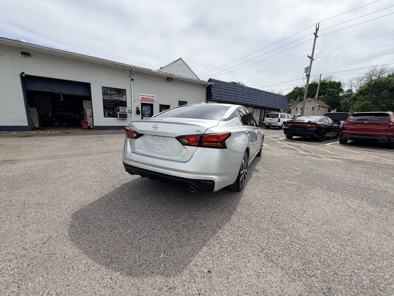 Used 2020 Nissan Altima 2.5 SL FWD image 28