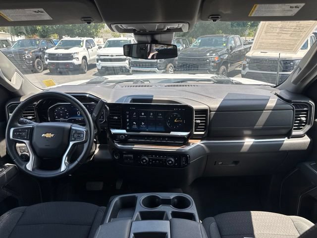 Used 2025 Chevrolet Silverado 2500 LT w/ Convenience Package AWD/4WD image 16