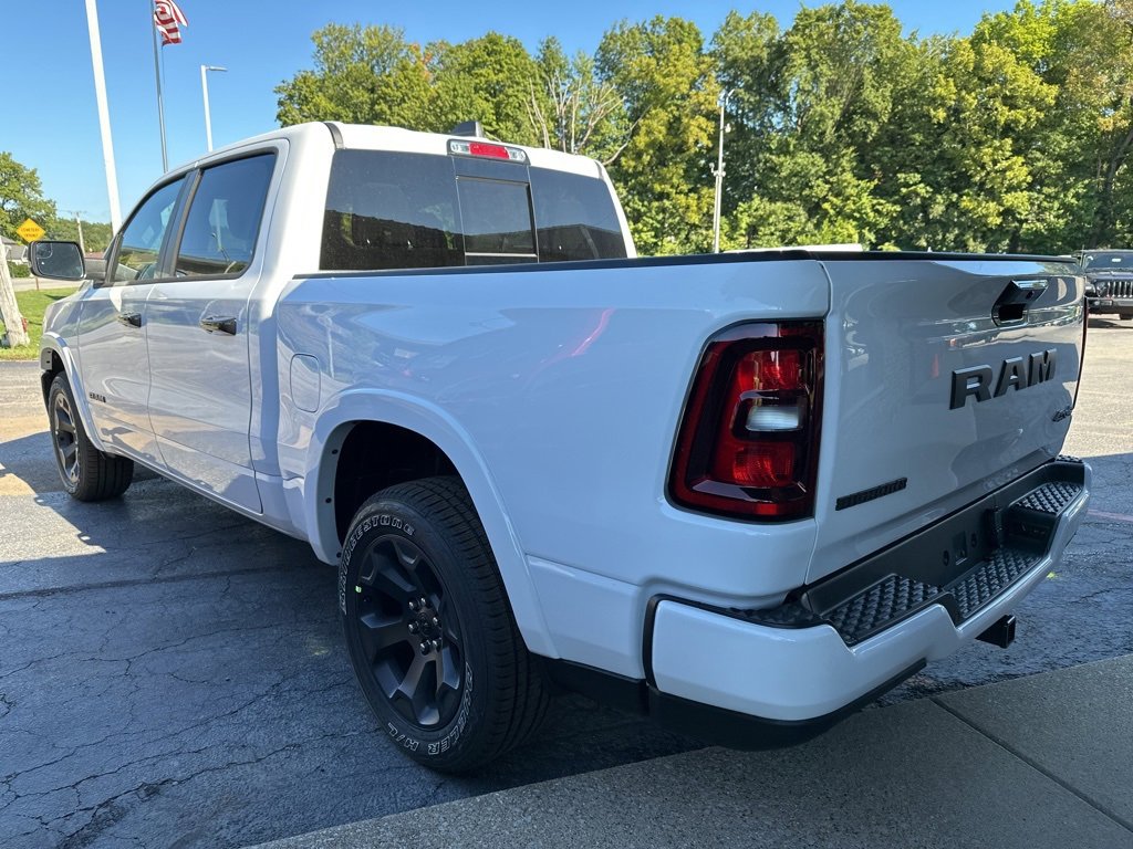 New 2025 RAM 1500 4x4 Crew Cab image 2