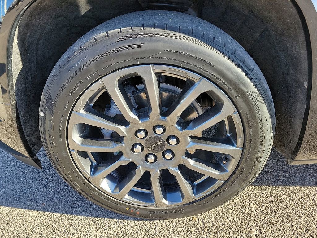 Used 2022 GMC Acadia Denali w/ Black Diamond Edition image 14