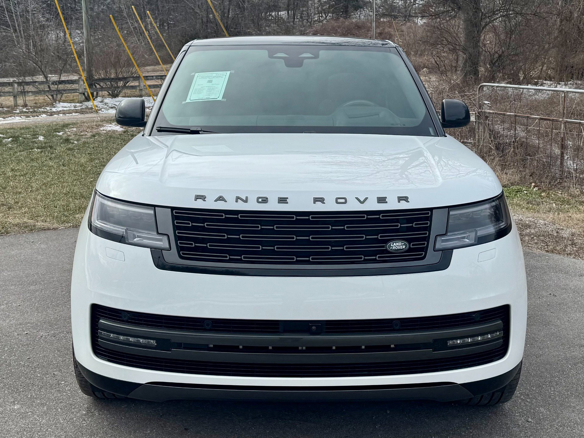 Used 2024 Land Rover Range Rover Long Wheelbase Autobiography image 5