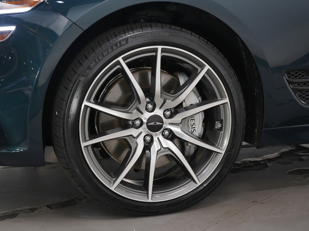 Used 2025 Genesis G70 2.5T image 27