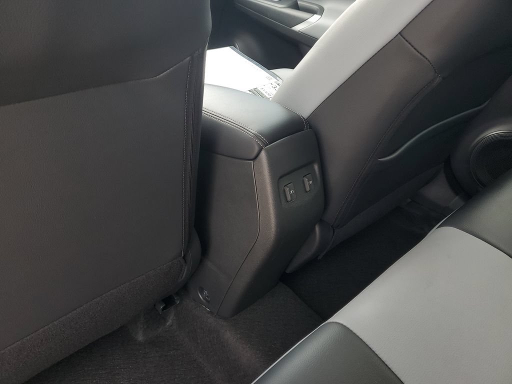 Certified 2024 Nissan Kicks SR w/ SR Premium Package FWD image 17