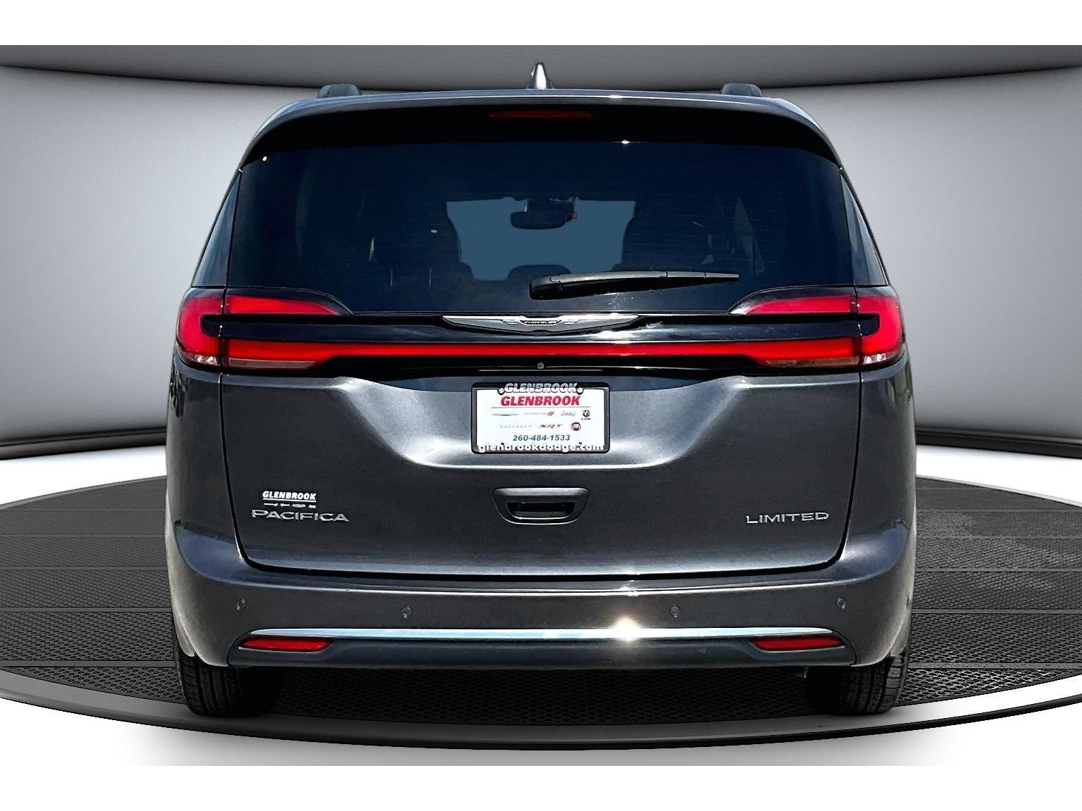 Used 2022 Chrysler Pacifica Limited FWD image 6