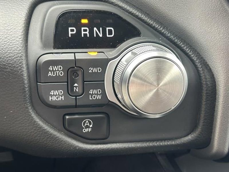 Used 2025 RAM 1500 Laramie image 17