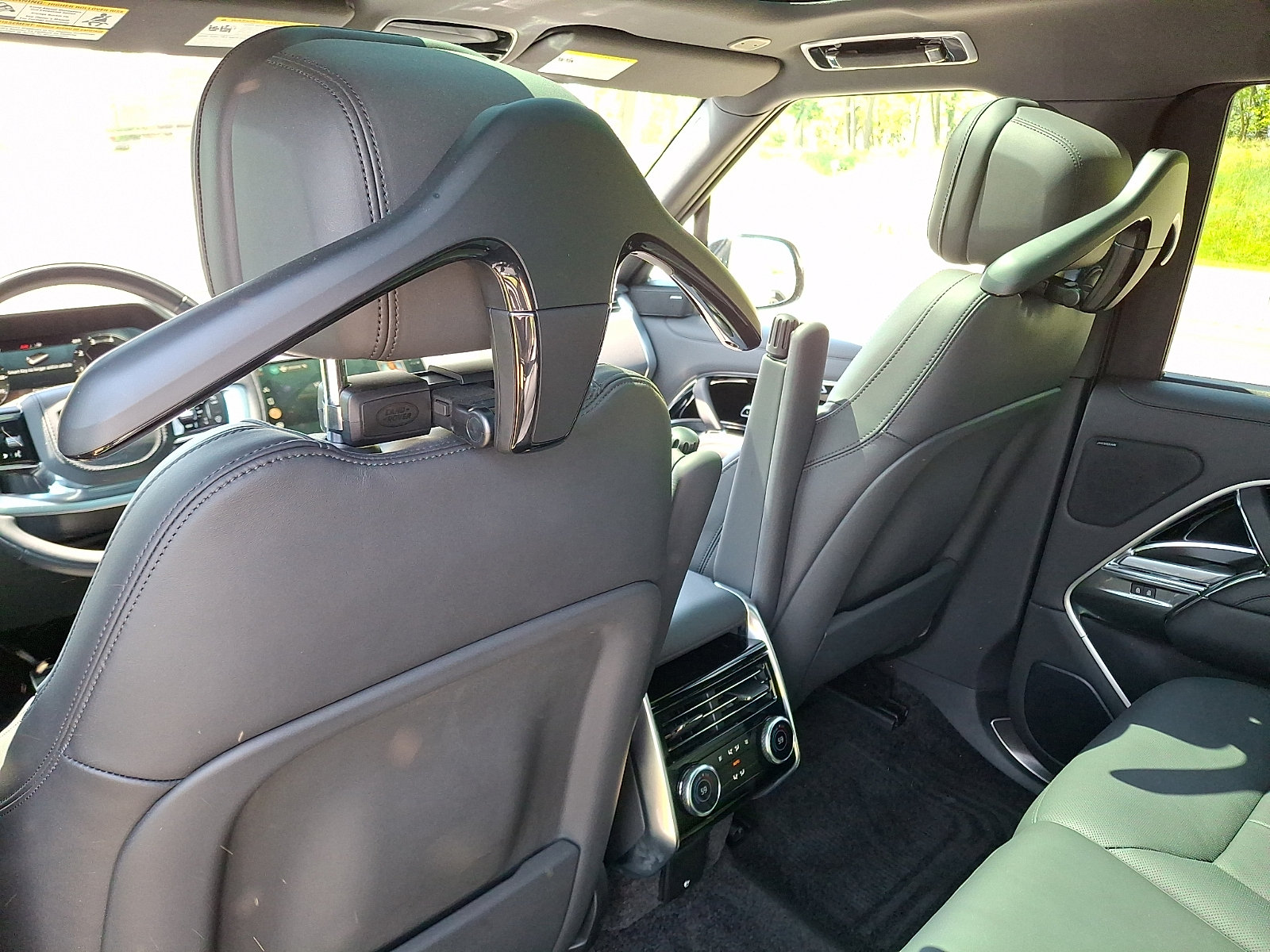 Used 2023 Land Rover Range Rover SE AWD/4WD image 11