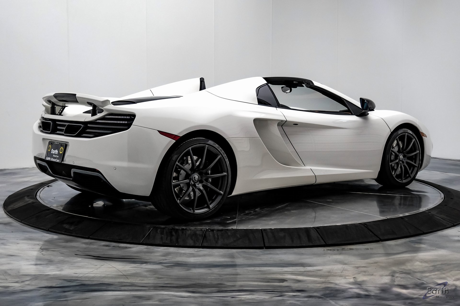 Used 2013 McLaren MP4-12C Spider image 19