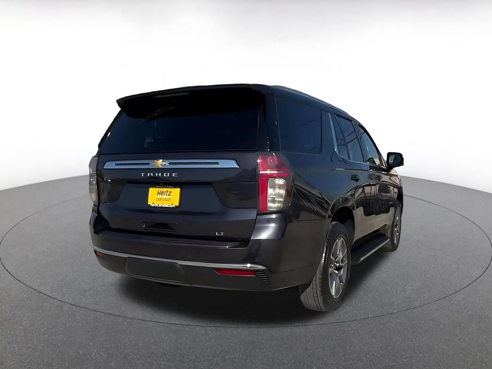 Used 2024 Chevrolet Tahoe LT w/ Luxury Package RWD image 13