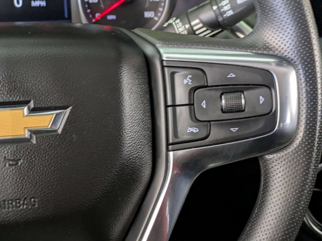 Used 2025 Chevrolet Blazer LT AWD/4WD image 21