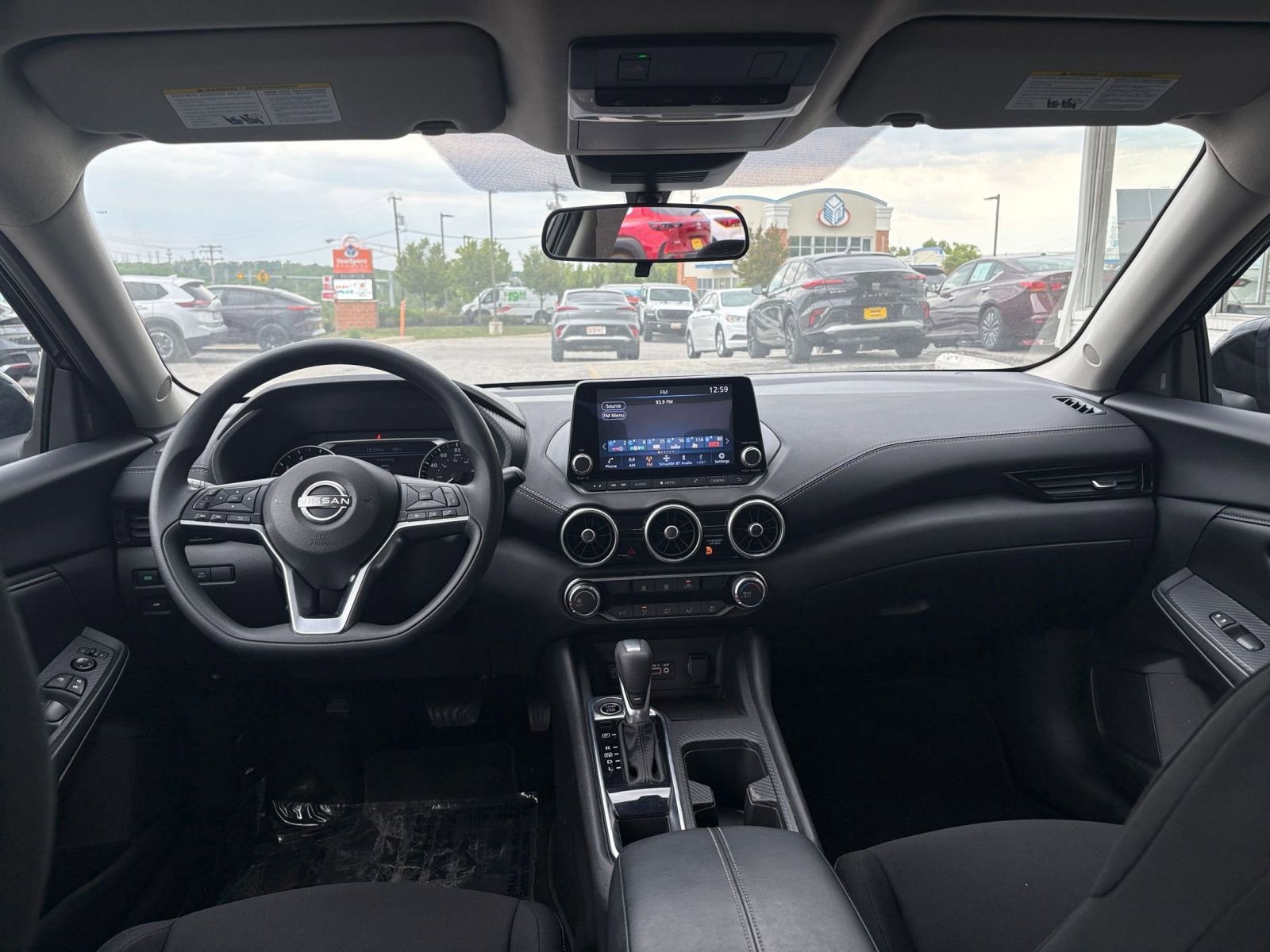 Used 2025 Nissan Sentra SV FWD image 31