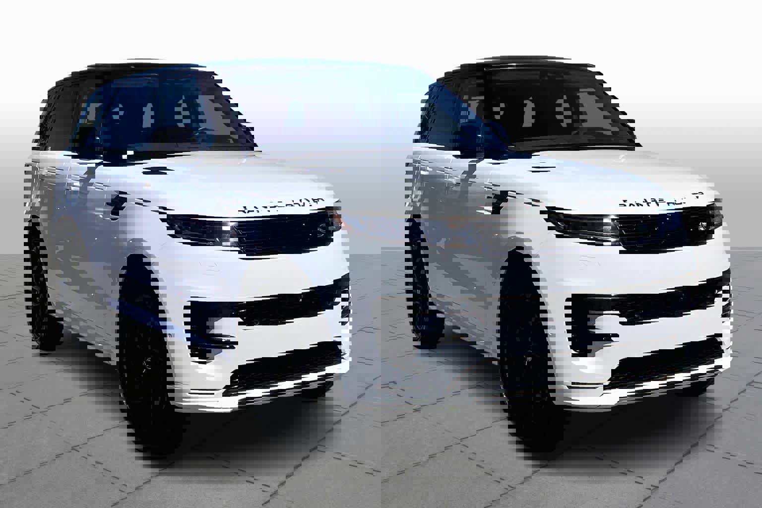 Used 2023 Land Rover Range Rover Sport SE Dynamic image 3