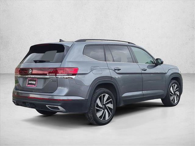 Used 2024 Volkswagen Atlas SE AWD/4WD image 5