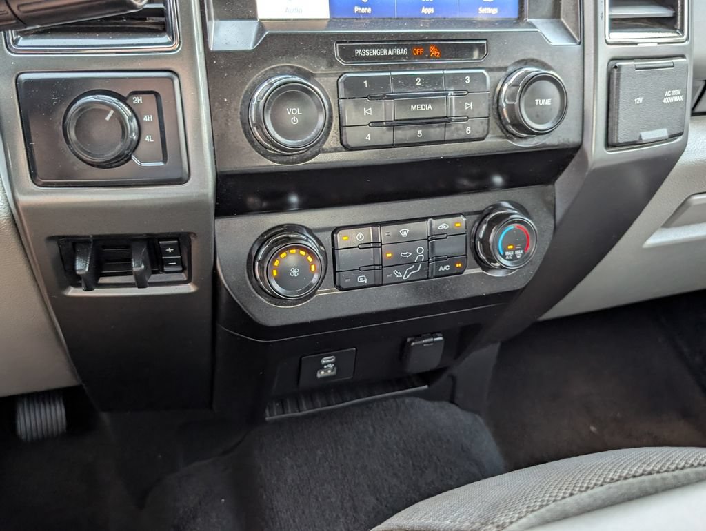 Used 2020 Ford F250 XLT AWD/4WD image 11