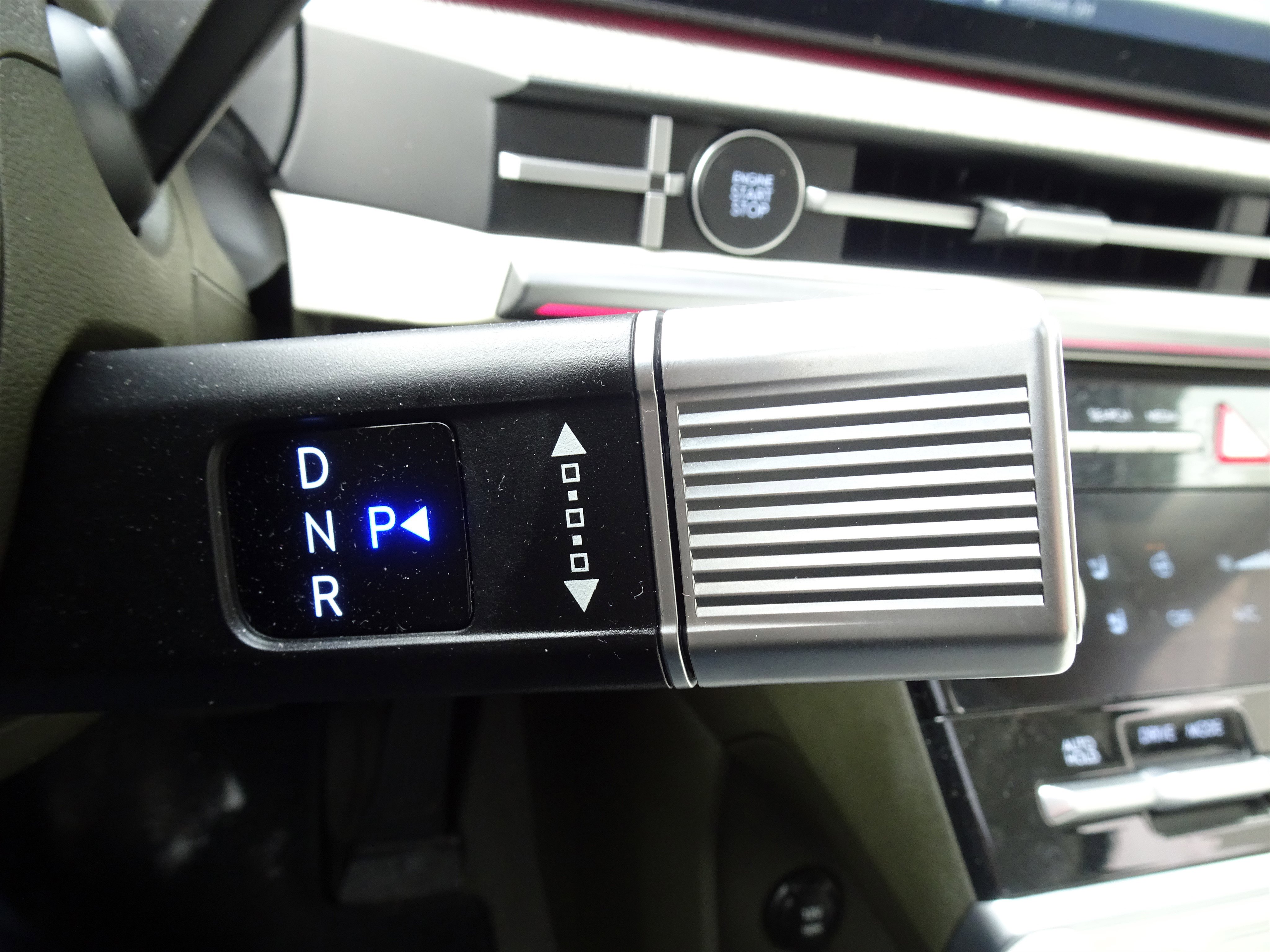 Used 2024 Hyundai Santa Fe Calligraphy AWD/4WD image 20