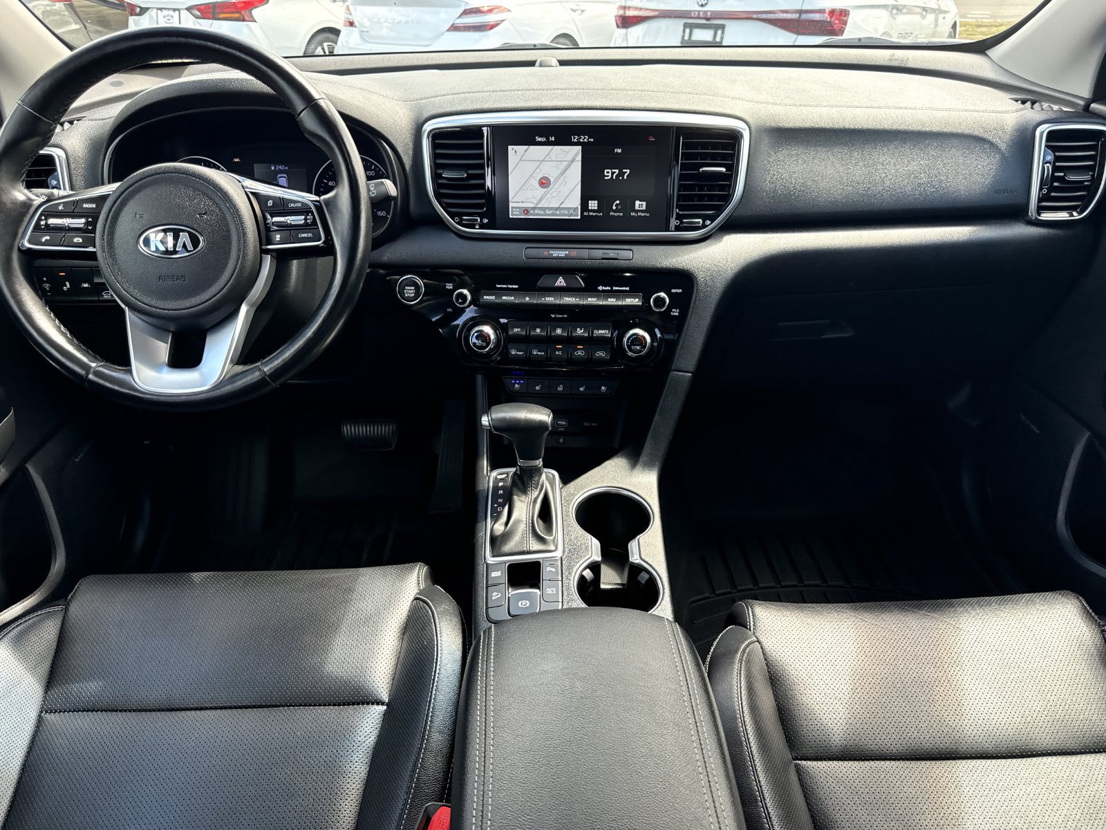 Used 2022 Kia Sportage EX w/ EX Technology Package FWD image 18