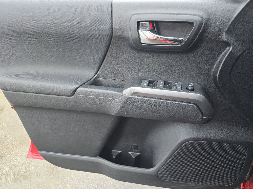 Used 2023 Toyota Tacoma TRD Off-Road w/ Technology Package image 25