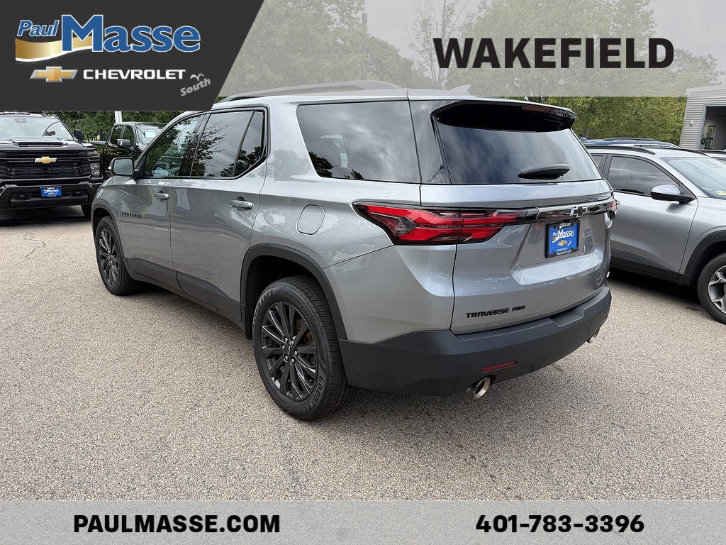 Used 2023 Chevrolet Traverse RS AWD/4WD image 3