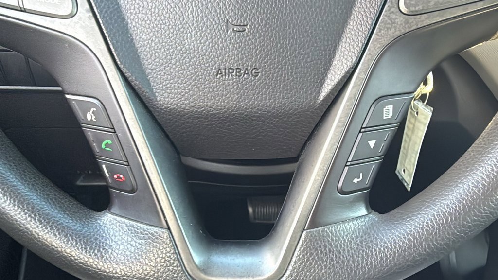 Used 2017 Hyundai Santa Fe Sport image 19