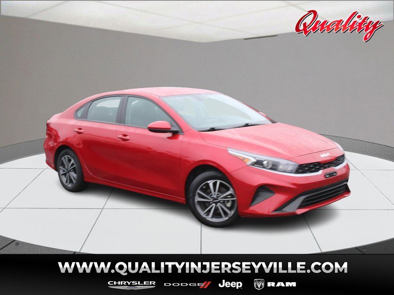 Used 2024 Kia Forte LXS image 1