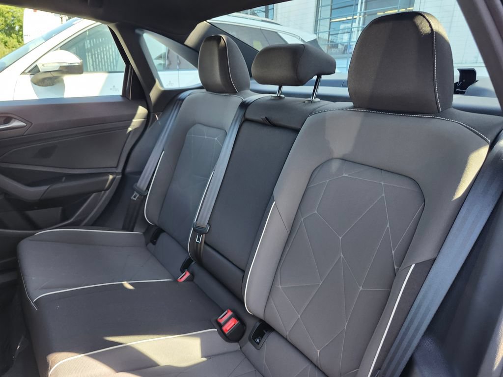 New 2027 Volkswagen Jetta Sport FWD image 9