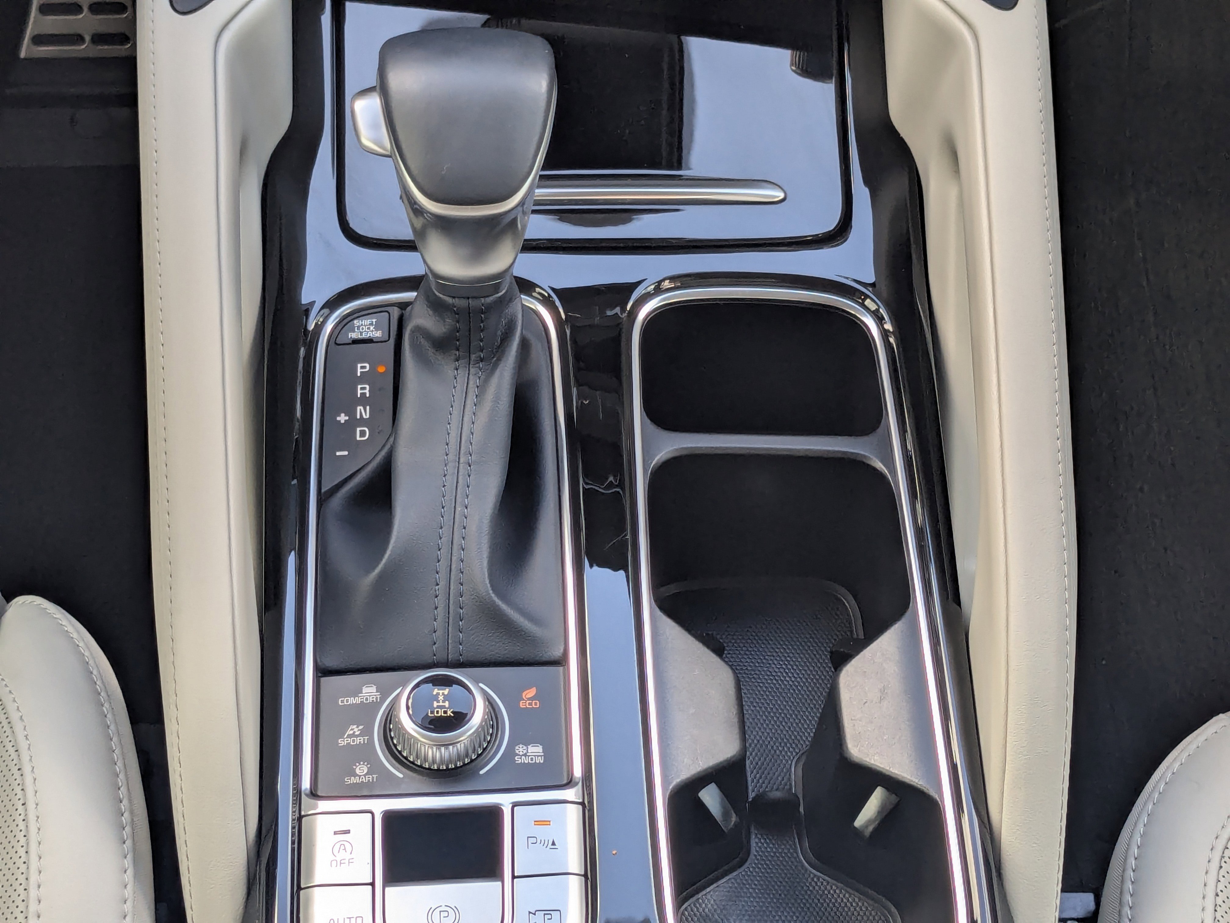 Certified 2023 Kia Telluride SX Prestige image 26