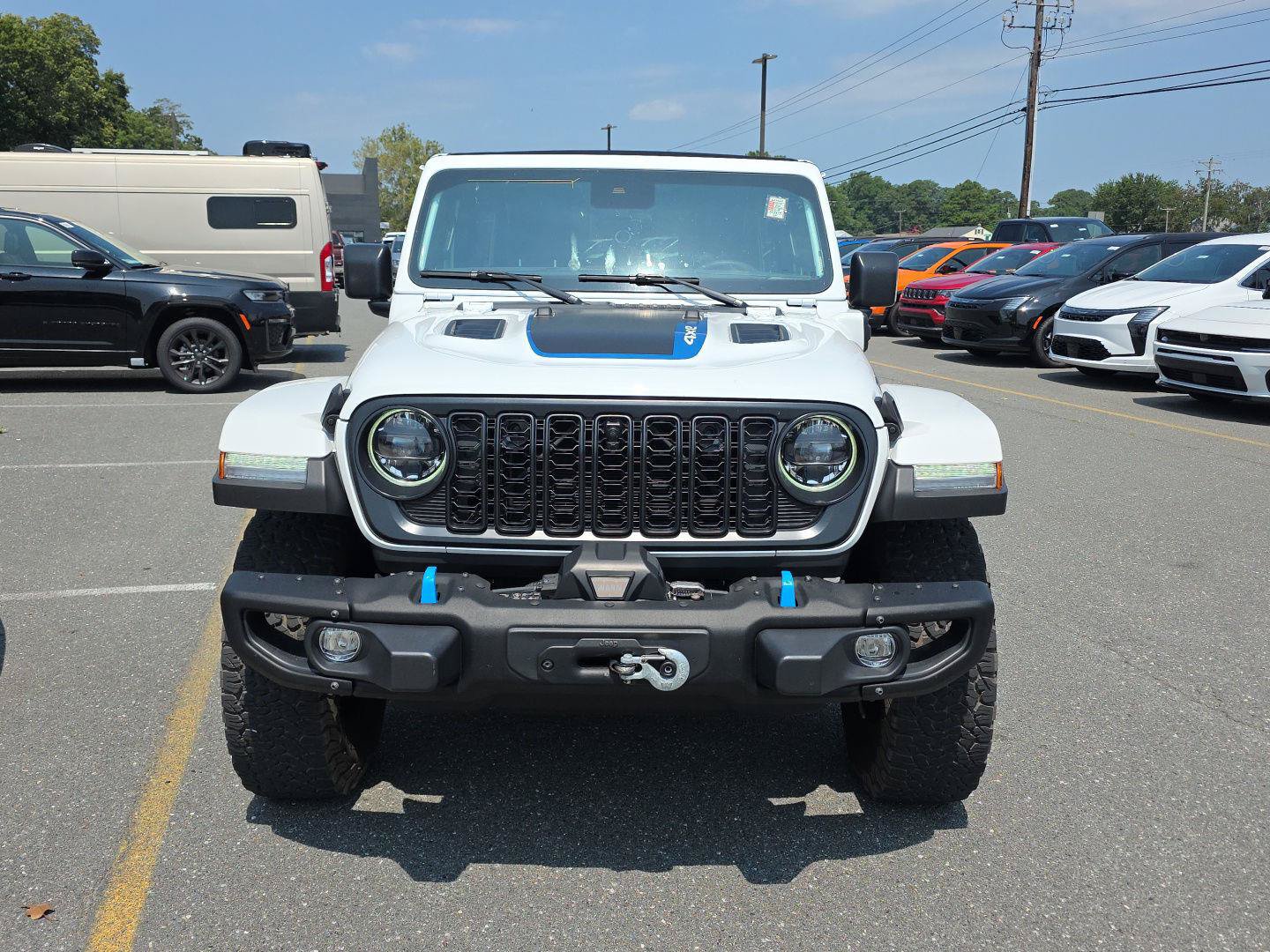 Used 2024 Jeep Wrangler Unlimited Rubicon 4xe AWD/4WD image 2