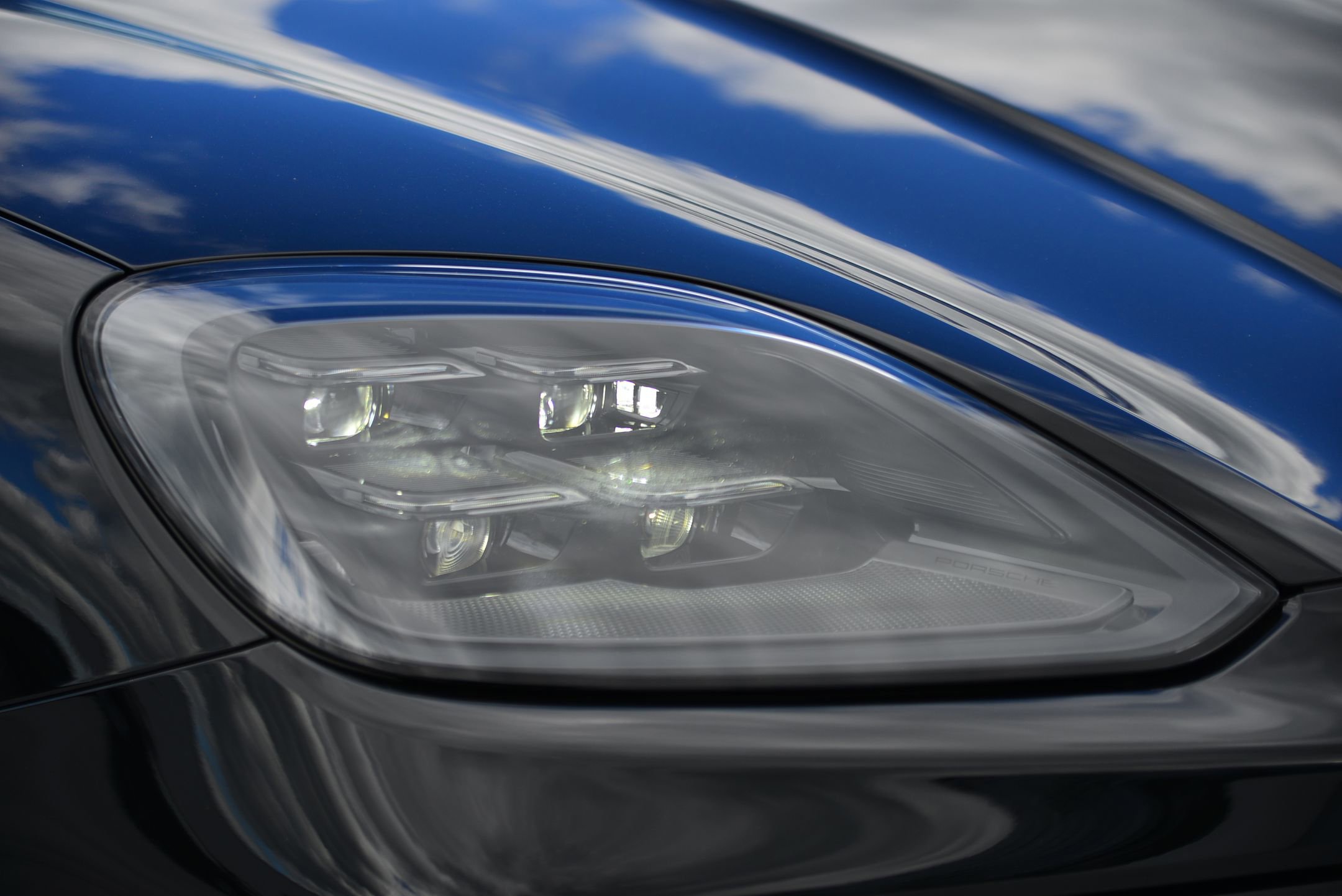 Certified 2026 Porsche Cayenne E-Hybrid image 11