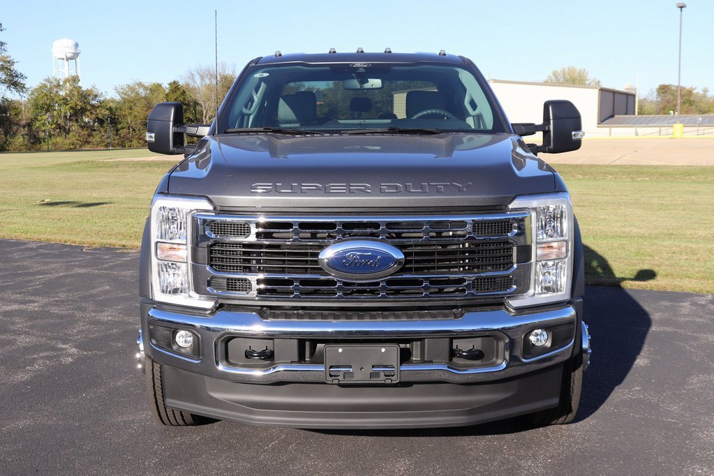 New 2026 Ford F450 XLT w/ XLT Value Package image 5