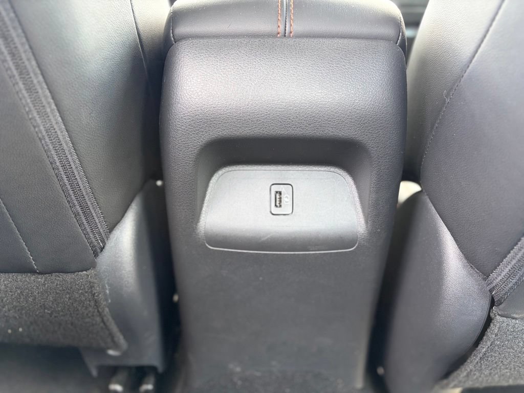 Used 2023 Nissan Sentra SR w/ SR Premium Package FWD image 12
