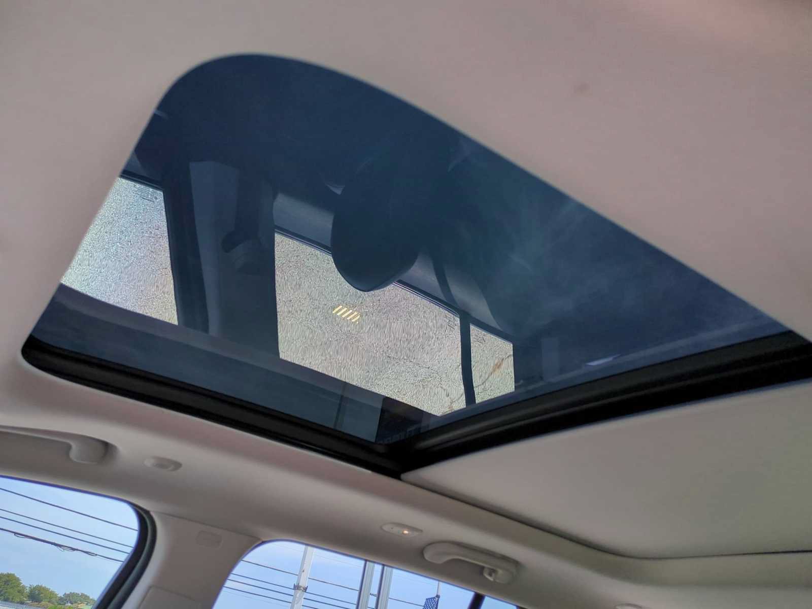 Used 2023 Jeep Grand Cherokee Limited RWD image 19