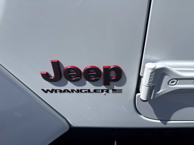 Certified 2023 Jeep Wrangler Unlimited Rubicon w/ LED Lighting Group AWD/4WD image 38