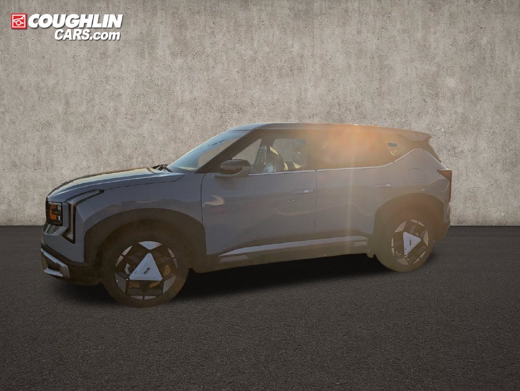 New 2027 Kia Seltos S FWD image 4