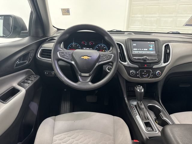 Used 2018 Chevrolet Equinox LS FWD image 21