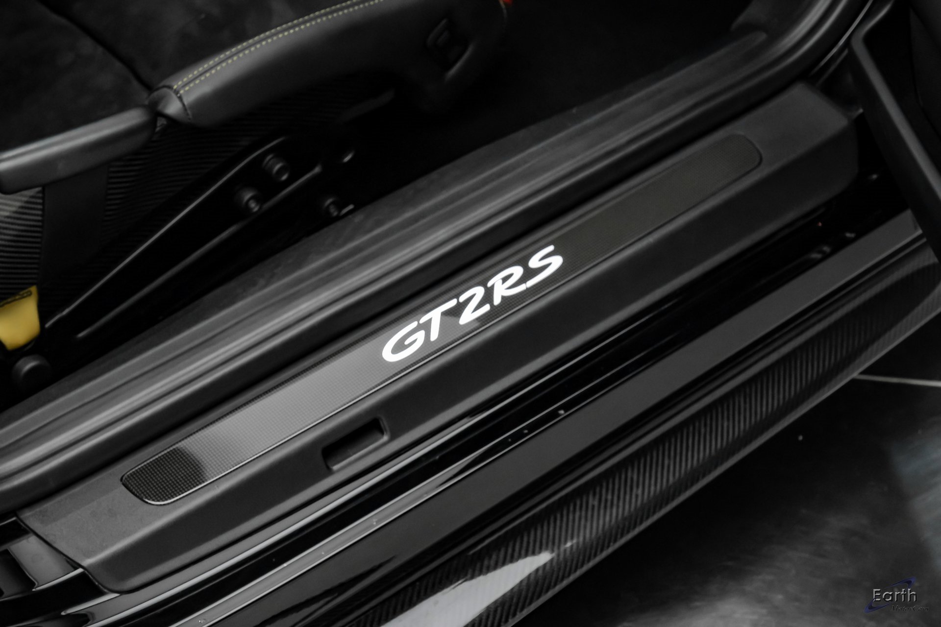 Used 2019 Porsche 911 GT2 RS w/ Weissach Package image 67