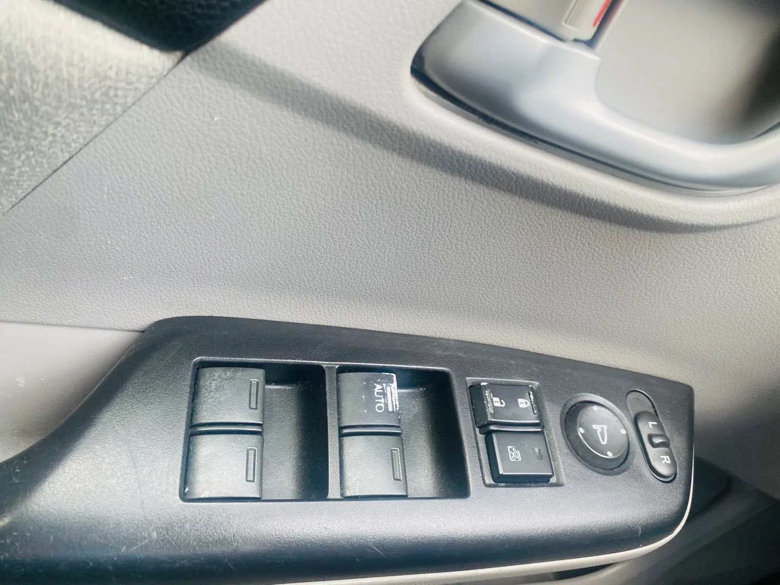 Used 2013 Honda Civic LX image 12